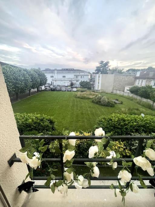 Wondersuite Appartement - Centre Ville Avec Parking Couvert -15Mn De Paris Et 10 Mn De Stade De France, Wifi, Netflix Deuil-la-Barre Экстерьер фото